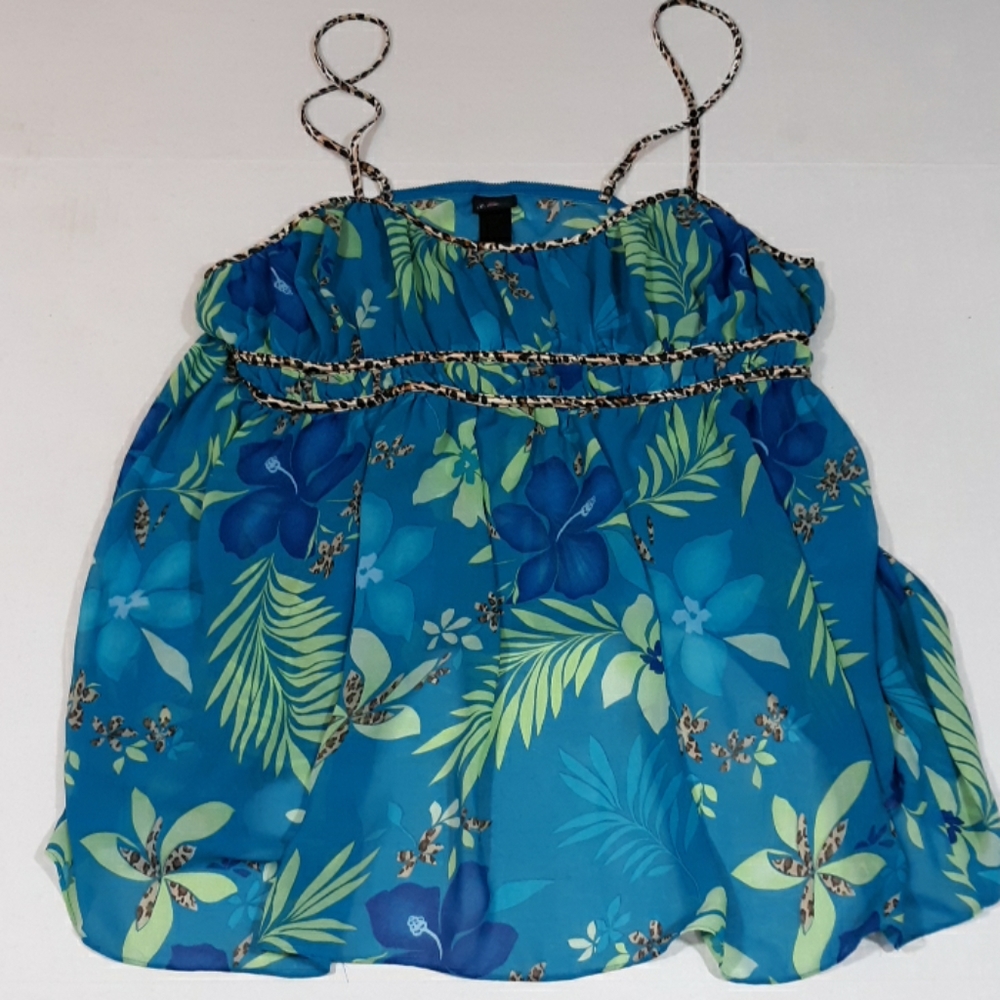 ⬇️$15 Secret Treasures floral camisole XL 16-18 - Picture 1 of 4